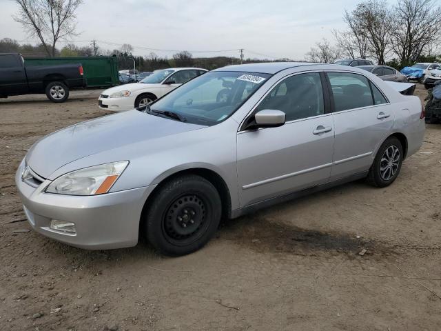 1HGCM56496A176400 - 2006 HONDA ACCORD LX SILVER photo 1