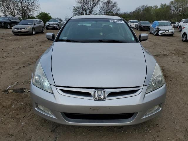 1HGCM56496A176400 - 2006 HONDA ACCORD LX SILVER photo 5