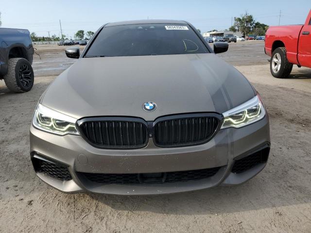 WBAJB9C54JB036805 - 2018 BMW M550XI BROWN photo 5