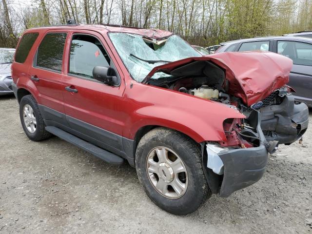 1FMYU93114KB51547 - 2004 FORD ESCAPE XLT RED photo 4