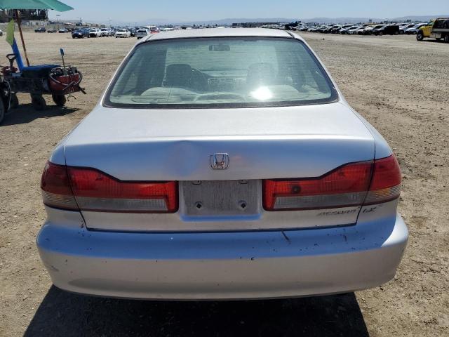 3HGCG66571G711854 - 2001 HONDA ACCORD LX SILVER photo 6