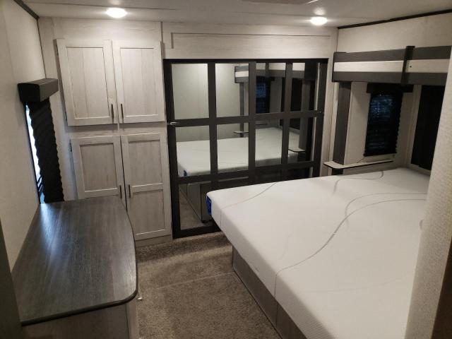 4YDF36226M1532479 - 2021 KEYSTONE SPRINTER WHITE photo 5