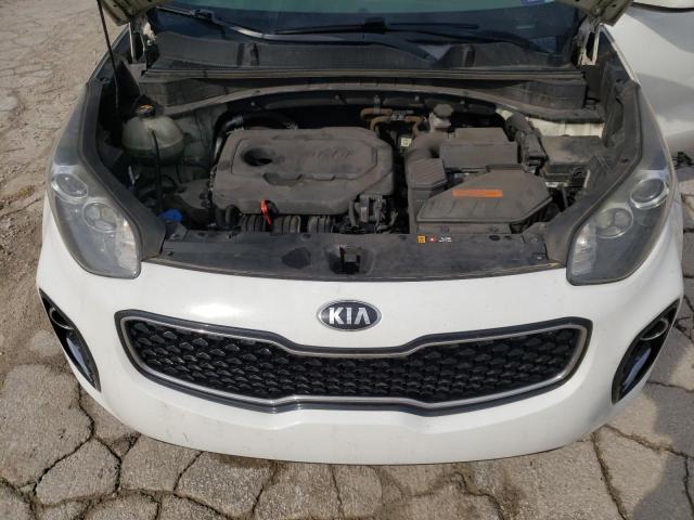 KNDPMCACXH7086384 - 2017 KIA SPORTAGE LX WHITE photo 12