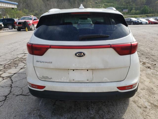 KNDPMCACXH7086384 - 2017 KIA SPORTAGE LX WHITE photo 6