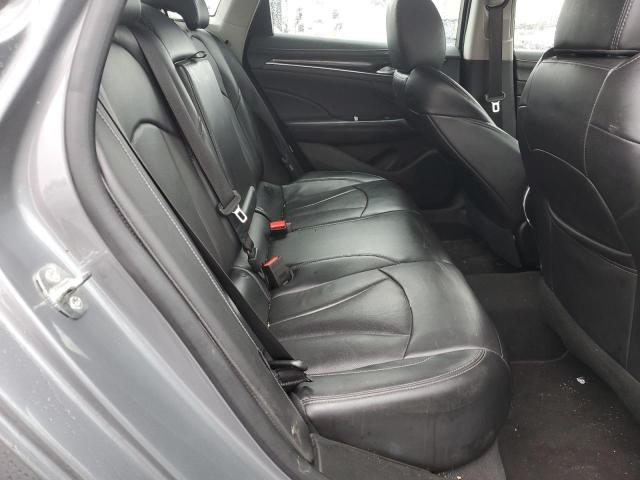 1G4ZP5SS7JU145086 - 2018 BUICK LACROSSE ESSENCE GRAY photo 10