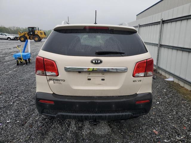 5XYKU4A20BG075198 - 2011 KIA SORENTO EX CREAM photo 6