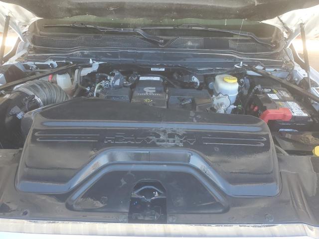 3C6UR5DL1NG165221 - 2022 RAM 2500 BIG HORN/LONE STAR WHITE photo 11