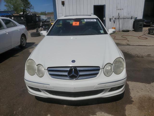 WDBTJ56H79F265527 - 2009 MERCEDES-BENZ CLK 350 Ақ фото 5