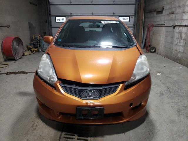 JHMGE8H4XAC010149 - 2010 HONDA FIT SPORT ORANGE photo 5