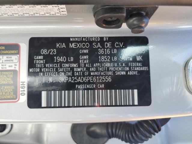 3KPA25AD6PE612556 - 2023 KIA RIO S SILVER photo 12