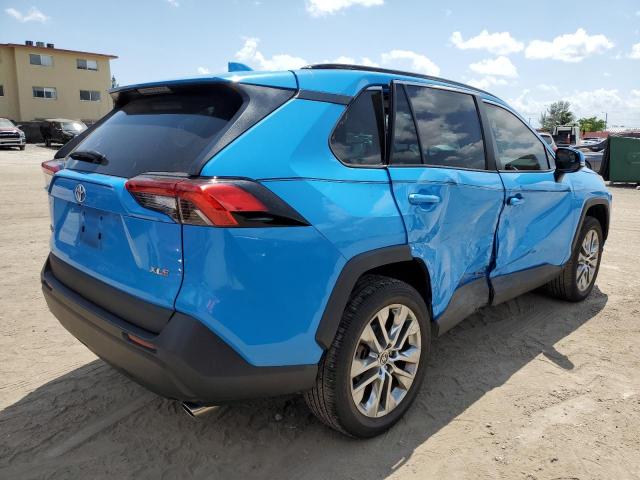 2T3C1RFVXMW144643 - 2021 TOYOTA RAV4 XLE PREMIUM BLUE photo 3