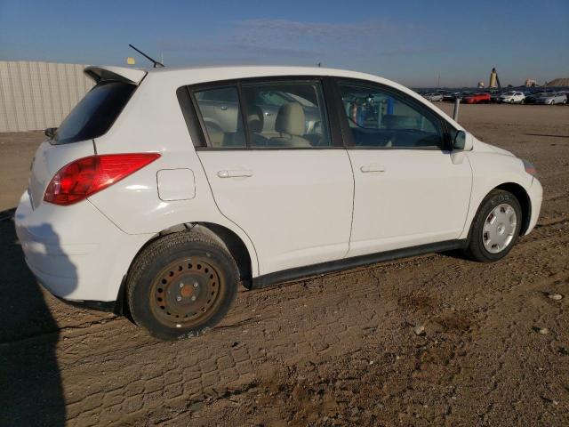 3N1BC13E68L362803 - 2008 NISSAN VERSA S WHITE photo 3