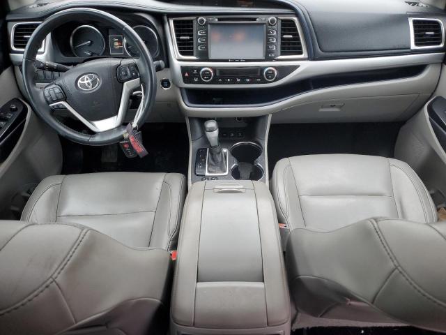 5TDJKRFH5GS251801 - 2016 TOYOTA HIGHLANDER XLE CHARCOAL photo 8