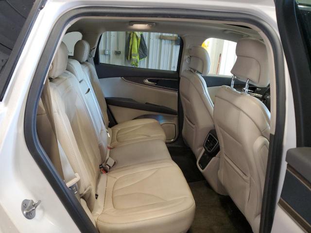 2LMTJ8LR9GBL43921 - 2016 LINCOLN MKX RESERVE თეთრი ფოტო 11
