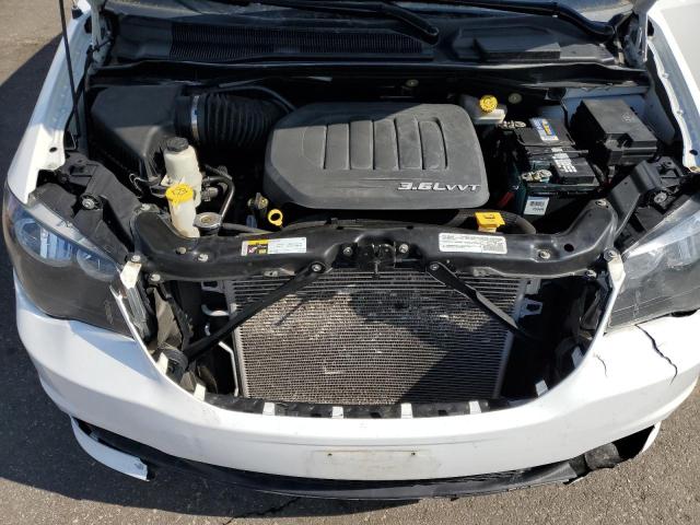 2C4RDGBG1FR705158 - 2015 DODGE GRAND CARA SE WHITE photo 12