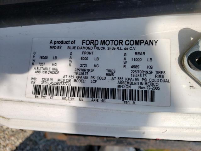 3FRLL45Z26V337792 - 2006 FORD LOW CAB FO LCF450 WHITE photo 12