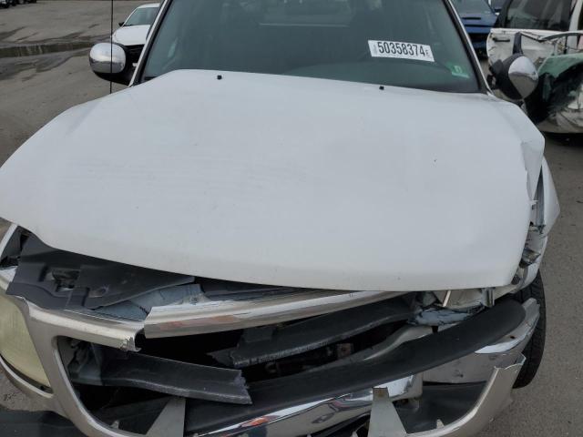 1FTZX1728YNA51437 - 2000 FORD F150 WHITE photo 11