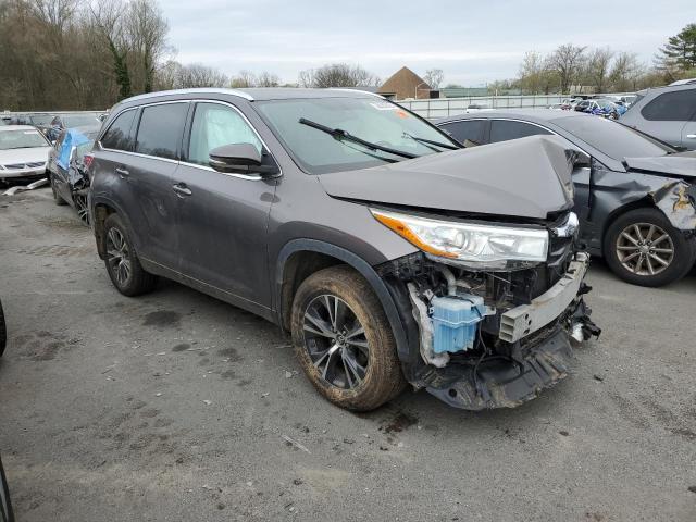 5TDJKRFH4GS250803 - 2016 TOYOTA HIGHLANDER XLE GRAY photo 4