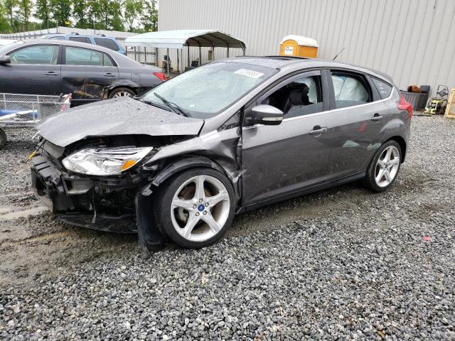 1FAHP3N22CL443351 - 2012 FORD FOCUS TITANIUM GRAY photo 1