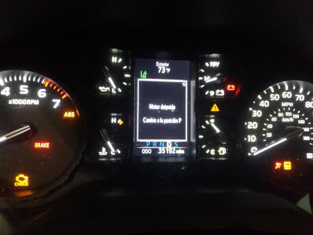 5TFRM5F11JX129088 - 2018 TOYOTA TUNDRA DOUBLE CAB SR/SR5 WHITE photo 9