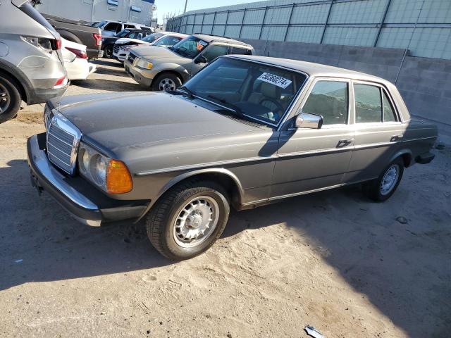 1985 MERCEDES-BENZ 300 DT, 