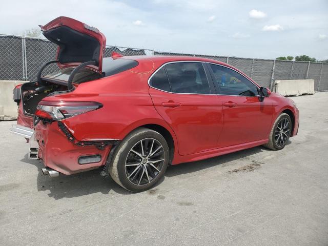 4T1G11AK8PU102436 - 2023 TOYOTA CAMRY SE NIGHT SHADE RED photo 3