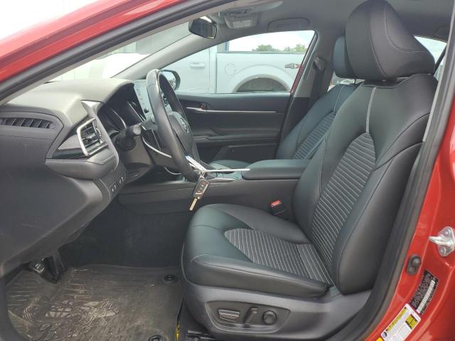 4T1G11AK8PU102436 - 2023 TOYOTA CAMRY SE NIGHT SHADE RED photo 7