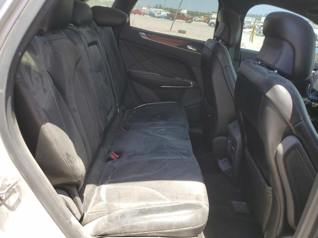 5LMCJ3D93GUJ23307 - 2016 LINCOLN MKC RESERVE SILVER photo 11