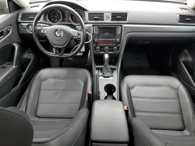 1VWDT7A3XHC066976 - 2017 VOLKSWAGEN PASSAT R-LINE Grau Foto 8