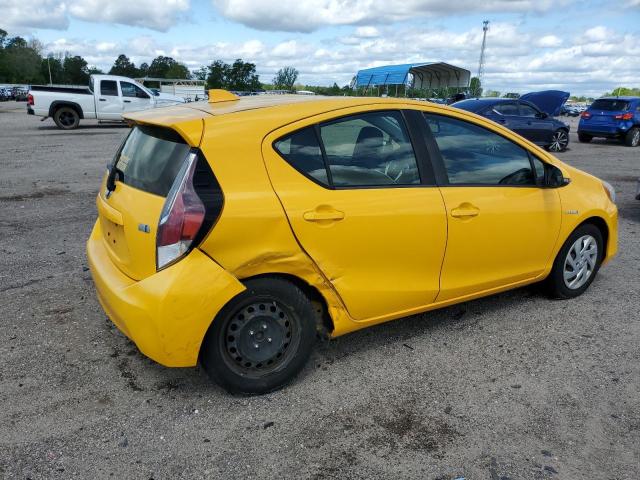 JTDKDTB33F1090043 - 2015 TOYOTA PRIUS C YELLOW photo 3