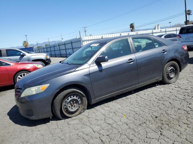 4T4BF3EKXBR134899 - 2011 TOYOTA CAMRY BASE GRAY photo 1