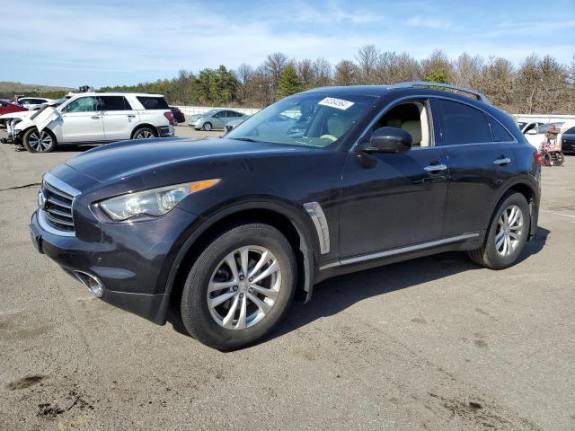 2012 INFINITI FX35, 