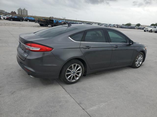 3FA6P0HD5HR353235 - 2017 FORD FUSION SE GRAY photo 3