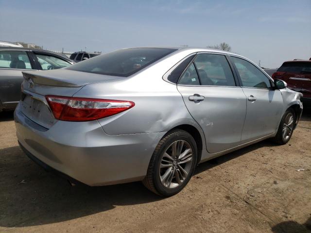 4T1BF1FK2HU793467 - 2017 TOYOTA CAMRY LE SILVER photo 3