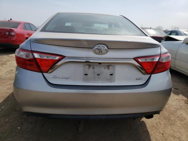 4T1BF1FK2HU793467 - 2017 TOYOTA CAMRY LE SILVER photo 6