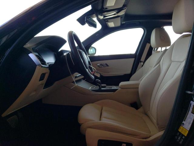 3MW5R7J03M8C07431 - 2021 BMW 330XI Schwarz Foto 7