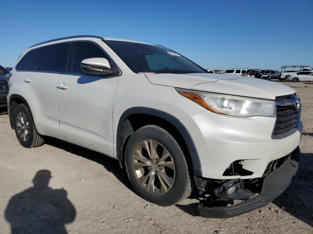 5TDJKRFH4FS188415 - 2015 TOYOTA HIGHLANDER XLE 白色 照片 4