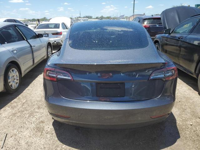 5YJ3E1EA8NF332587 - 2022 TESLA MODEL 3 GRAY photo 6