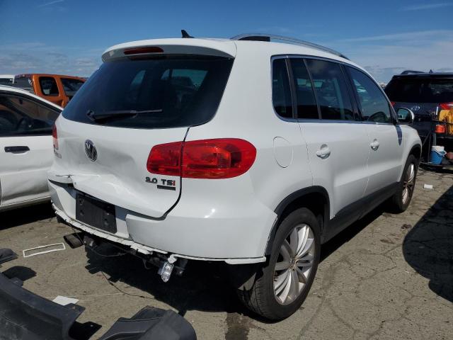 WVGBV7AX9FW513523 - 2015 VOLKSWAGEN TIGUAN S WHITE photo 3