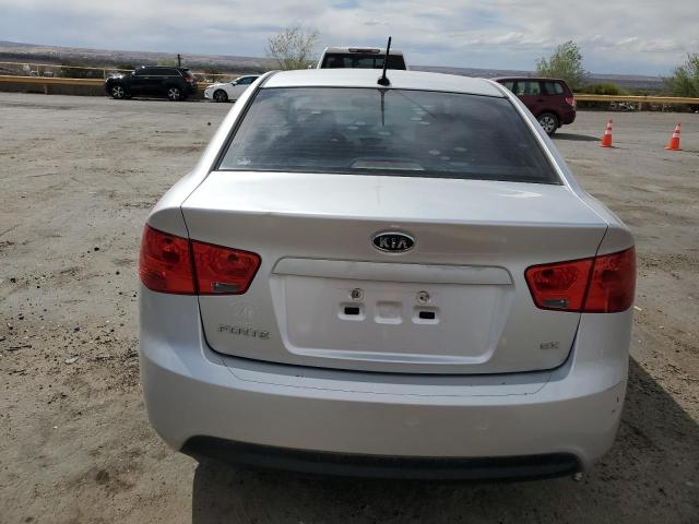 KNAFU4A29C5470831 - 2012 KIA FORTE EX SILVER photo 6