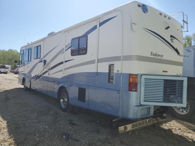 1RF22454322017025 - 2002 ROADMASTER RAIL RAISED RAI WHITE photo 3