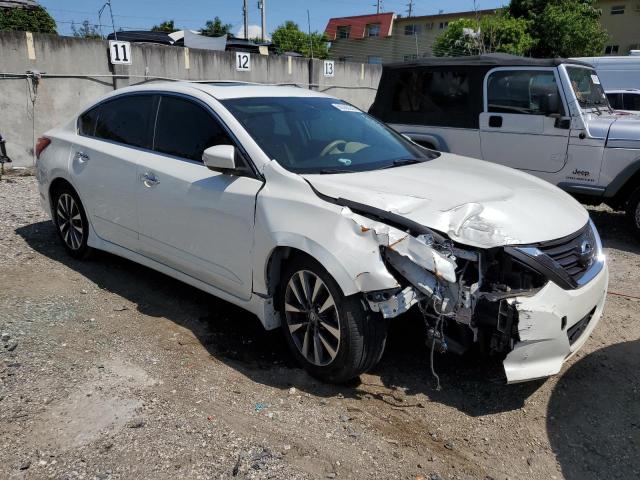 1N4AL3AP9GN338685 - 2016 NISSAN ALTIMA 2.5 WHITE photo 4