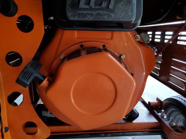 TTB01811 - 2009 GEN GENERATOR Orange Foto 7