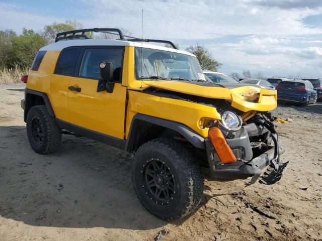 JTEBU11F970060919 - 2007 TOYOTA FJ CRUISER YELLOW photo 4