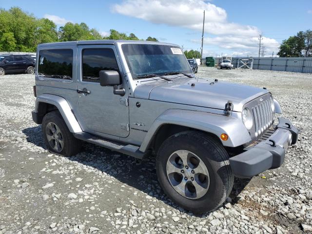 1C4AJWBG5JL936467 - 2018 JEEP WRANGLER SAHARA SILVER photo 4