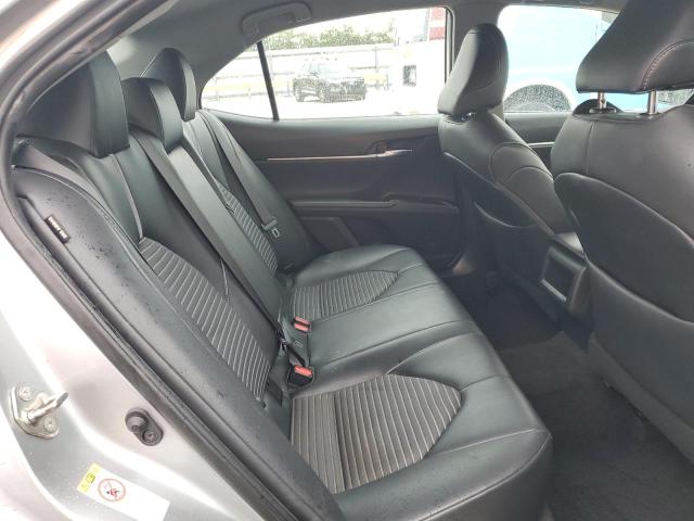 4T1B11HK6KU746090 - 2019 TOYOTA CAMRY L SILVER photo 10