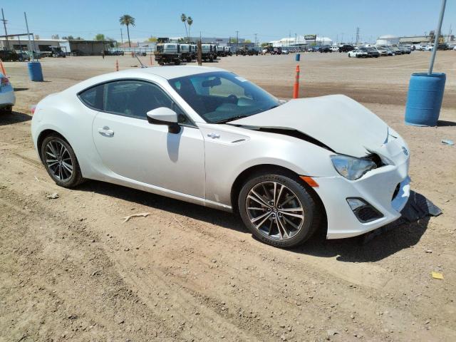 JF1ZNAA19E8705738 - 2014 TOYOTA SCION FR-S WHITE photo 4