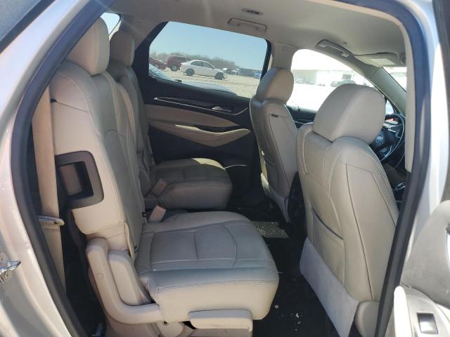 5GAERBKW6LJ140675 - 2020 BUICK ENCLAVE ESSENCE 银色 照片 11