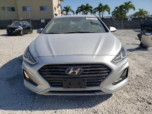 5NPE24AF3KH766305 - 2019 HYUNDAI SONATA SE SILVER photo 5