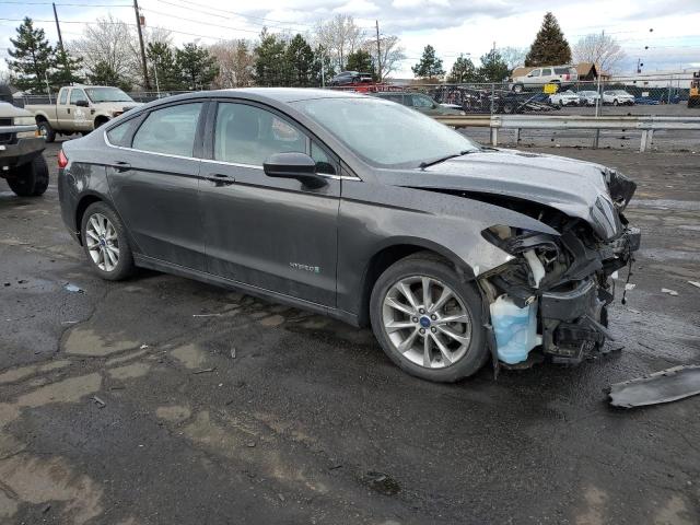 3FA6P0LU6HR223519 - 2017 FORD FUSION SE HYBRID GRAY photo 4